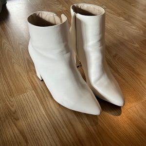 Lulus white booties, size 9